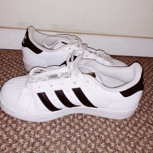 ADIDAS SUPERSTAR SHOES